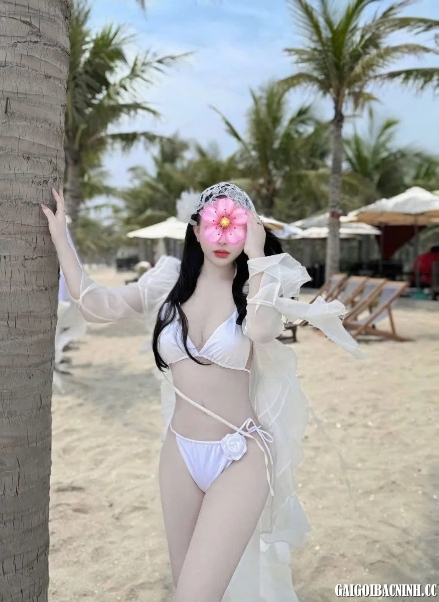 HOTGIRL ♥️♥️NGỌC MIU XINH ĐẸP - NGỰC TO BODY MƯỢT - SEXY GỢI TÌNH QUYẾN RŨ ĐẮM SAY